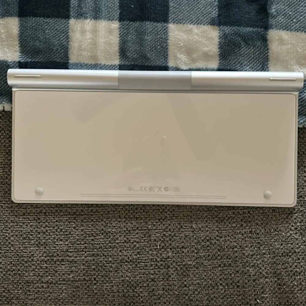 Apple Wireless Keyboard